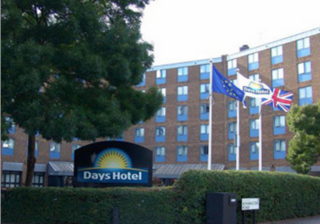 Days Hotel Waterloo