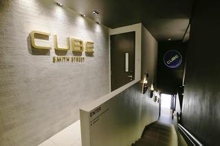 Cube Boutique Capsule Hotel